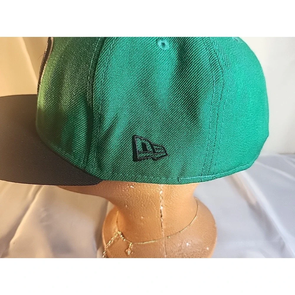 Green Milwaukee Brewers New Era‎ Fitted Hat - Size 8 MLB Baseball Cap